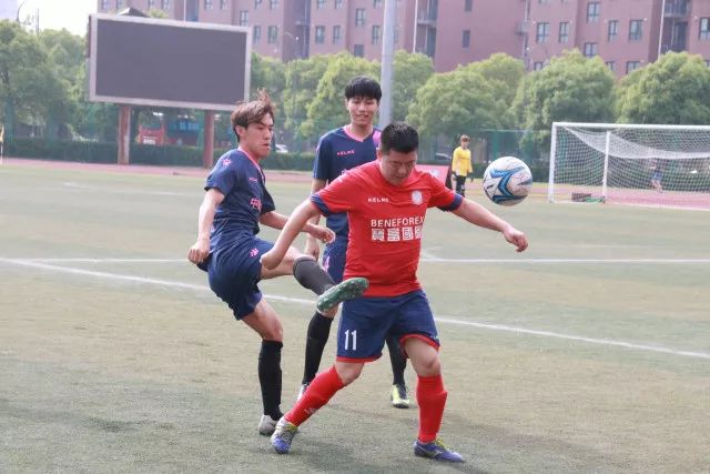 张镇麟入选CBA常规赛最佳阵容，媒体看好其争MVP可能性